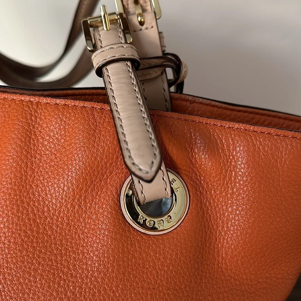 Michael Kors 2 pc Jet Set Orange Pebbled Leather Shoulder bag & wristlet wallet